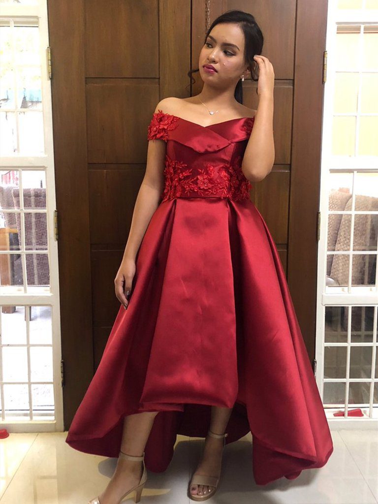 Off_Shoulder_High_Low_Satin_Lace_Burgundy_Prom_Dresses_with_Appliques_Burgundy_Lace_Formal_Dresses_Homecoming_Dresses_Graduation_Dresses_1024x1024