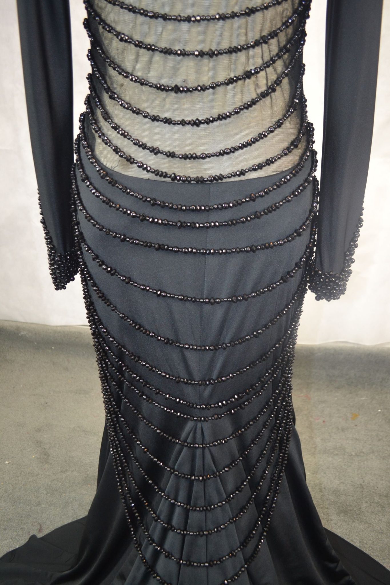 Arrival Dress Elegant Slim Strap Backless Fishtail Socialite Dress (Two Colors)