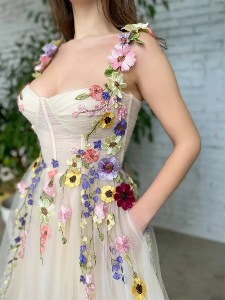 Holinne Dress Champagne Floral
