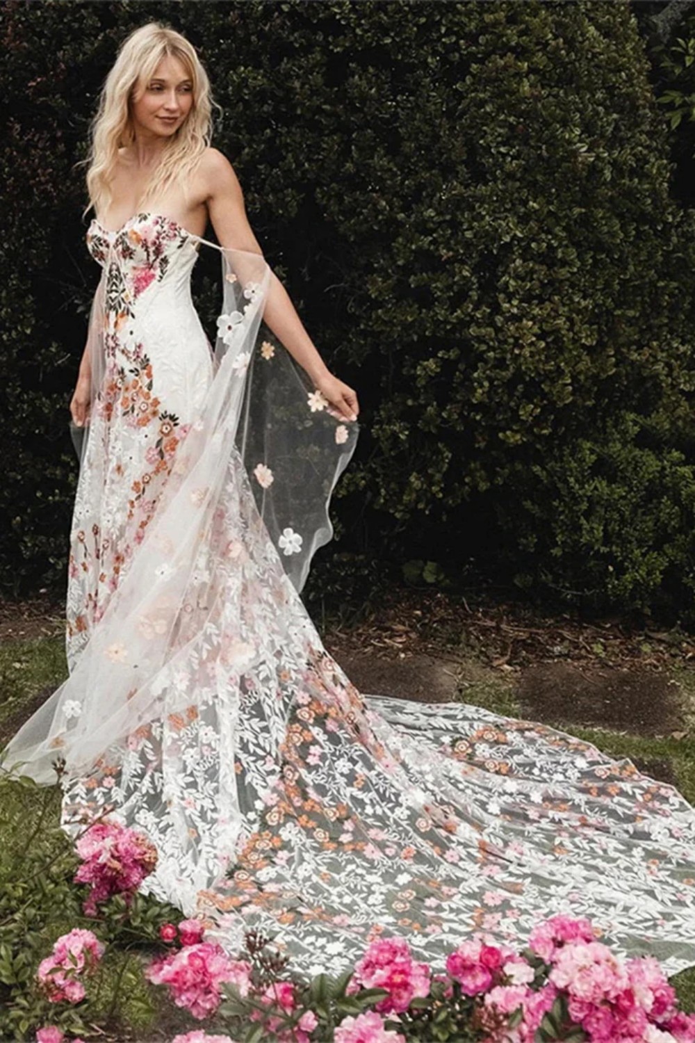 ball gown beige lace dress16